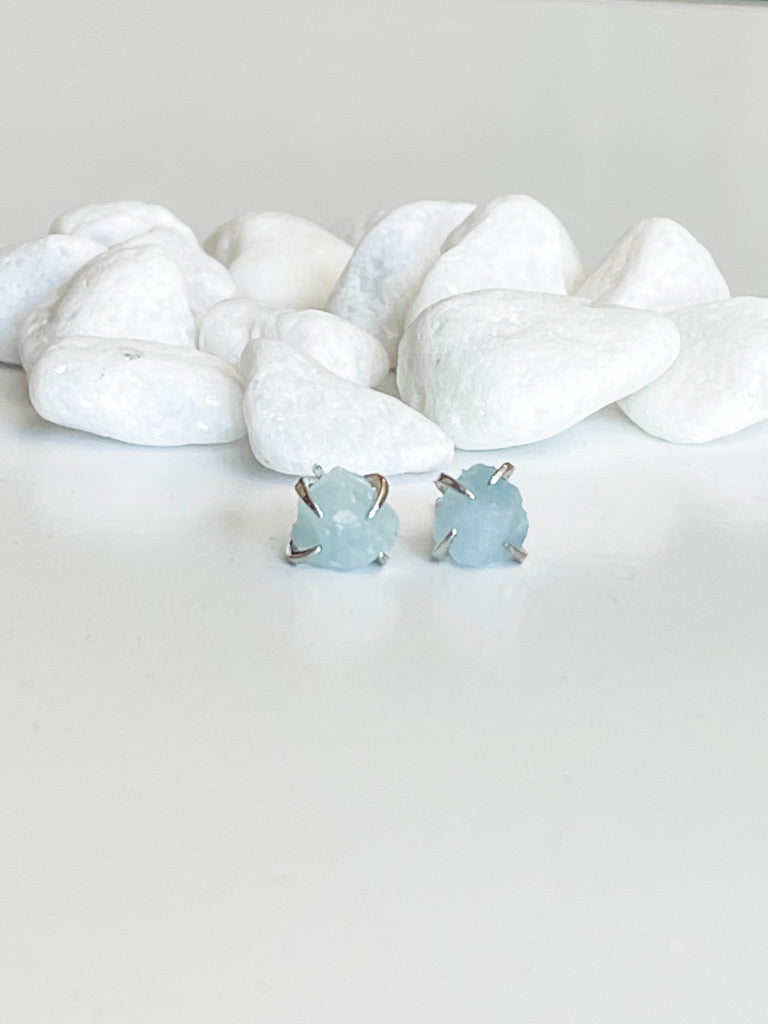 Rough Gemstone Claw Earrings