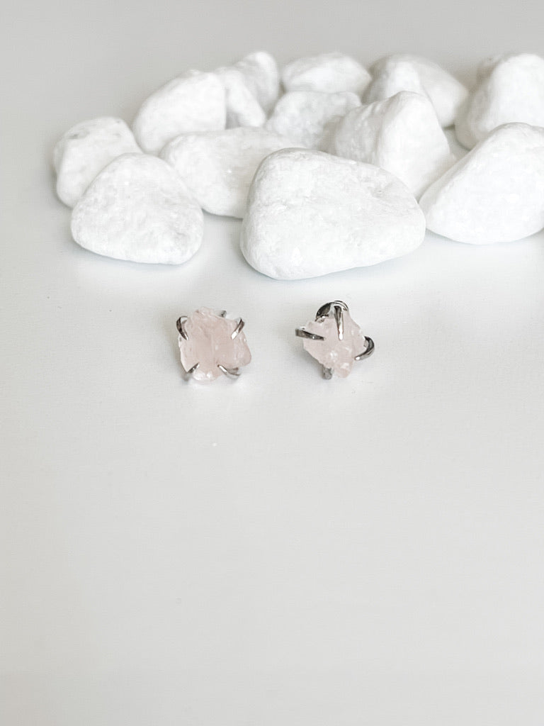 Rough Gemstone Claw Earrings