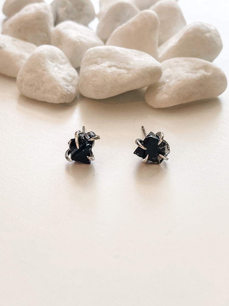 Rough Gemstone Claw Earrings