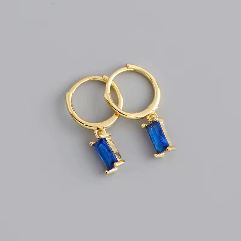 Baguette Stone Huggies