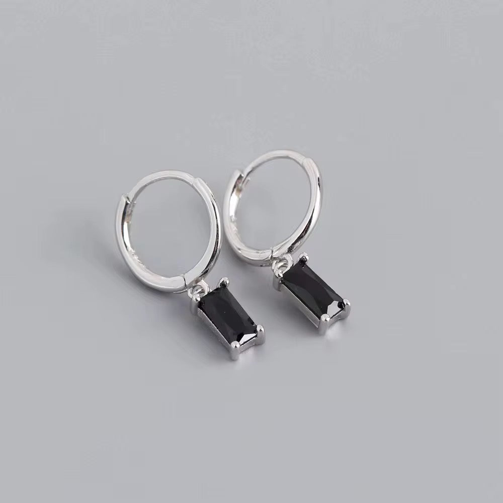 Baguette Stone Huggies